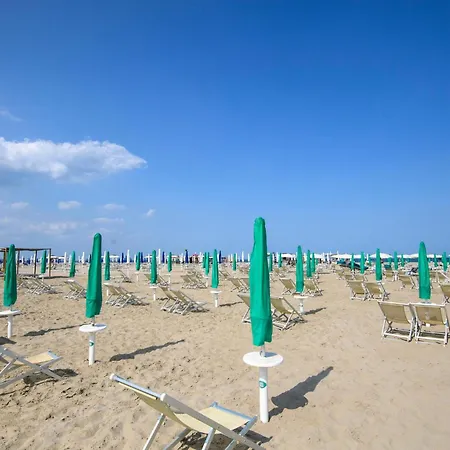 Marina 2 *